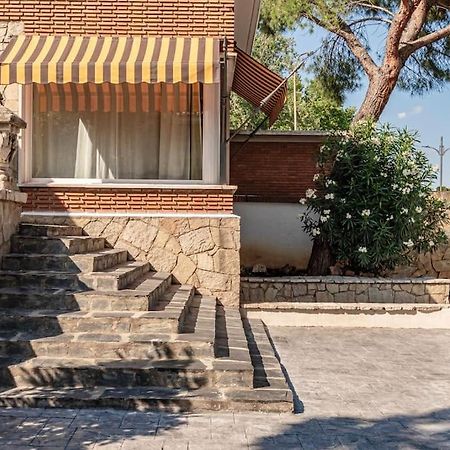 La Casa De Ines Βίλα Αλκαλά ντε Ενάρες Εξωτερικό φωτογραφία